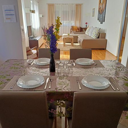Apartment Tomas,,,Spacious House With Private Parking,Terrace,5G Internet,,,,, Zadar Ngoại thất bức ảnh
